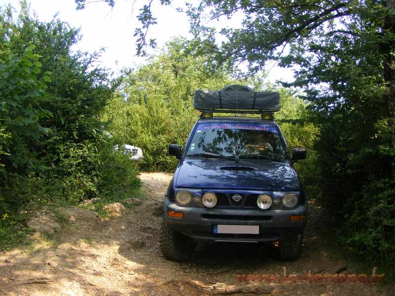 montalieu vercieu nissan terrano mistral ford maverick